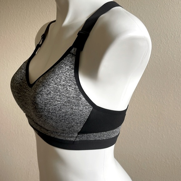 Victoria’s Secret Very Sexy X Sports Bra - Picture 3 of 5